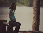 الصداع النصفي يزيد من مضاعفات الحمل الخطيرة 