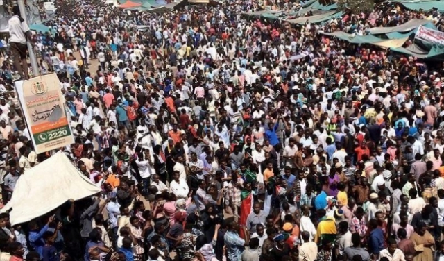 السودان: قوى الاحتجاج تخطط للتصعيد الثوري مع تصعيد القمع