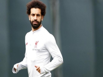 زيدان يطلب التعاقد مع محمد صلاح