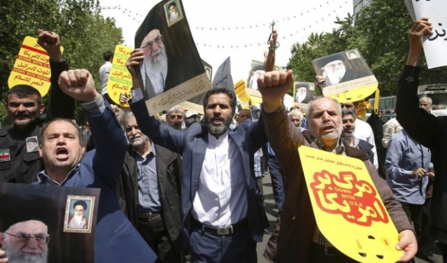 إيران: لن نتفاوض مع الولايات المتحدة 
