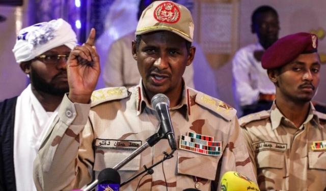 قائد قوات الدعم السريع السودانية في زيارة للسعودية