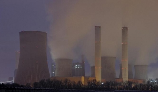 تحذير من تراجُع استخدام الطاقة النووية: تضاعُف انبعاثات الكربون 