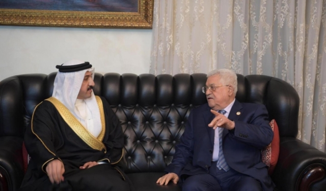 عباس يؤكد لمبعوث ملك البحرين: لن نشارك بورشة المنامة