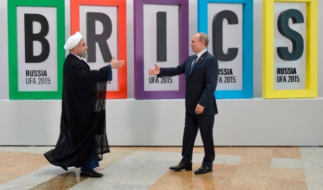 سياسة ترامب والدفع بإيران إلى الحضن الروسي