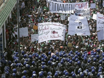 رفض جزائري لـ"حوار" بن صالح ومواصلة الحراك