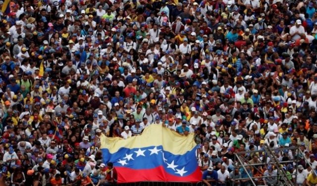 الولايات المتحدة تشدد العقوبات النفطية على فنزويلا 