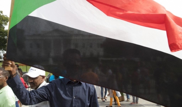 السودان: مقتل متظاهر في أول أيام العصيان المدني