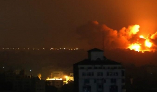 طيران الاحتلال يستهدف مواقع عسكرية في قطاع غزة