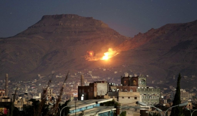 الحوثيون يقصفون محطة للكهرباء ولتحلية المياه بجازان السعودية