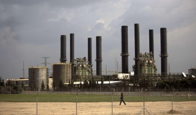الاحتلال يوقف الوقود عن محطة الكهرباء بغزة