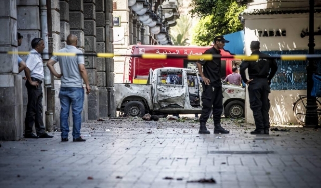  قتيل و8 جرحى بتفجيرين استهدفا قوى الأمن بالعاصمة تونس