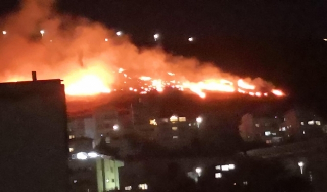 كفركنا: حريق هائل في جبل سيخ