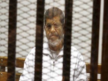 انتشار مقطع مفبرك: "آخر لحظات محمد مرسي"