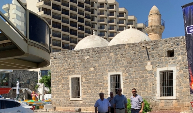 طبرية: متابعة أعمال التنظيف في مسجد البحر