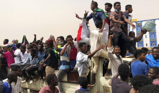 السودان: اتفاق بين المجلس العسكري وقادة المعارضة على تقاسم السلطة