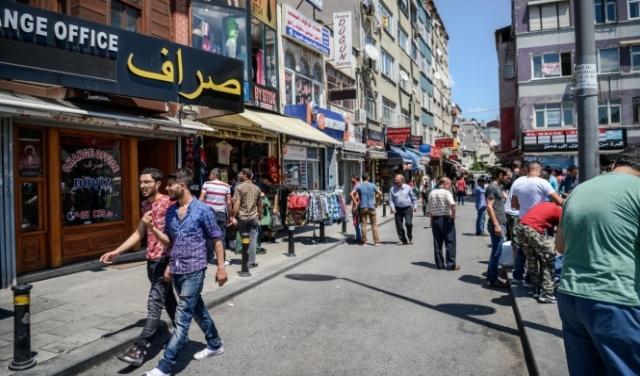 تركيا: ارتفاع نسبة الاستياء العام من وجود اللاجئين السوريين