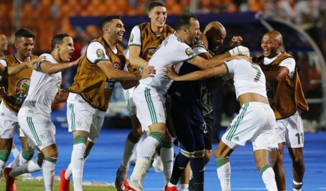 محرز يقود الجزائر إلى نهائي كأس أمم أفريقيا