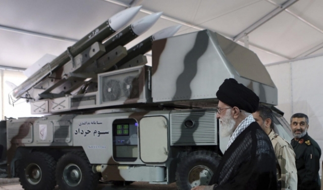 إيران ترفض التفاوض بشأن الصواريخ الباليستية