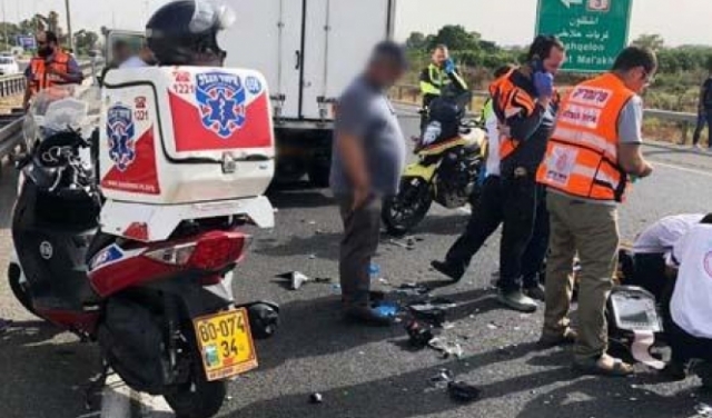 مصرع سائق دراجة نارية بحادث طرق جنوبي البلاد
