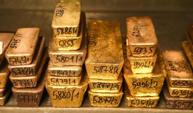 أسعار الذهب تنخفض مجددا في ظل مخاوف التجارة