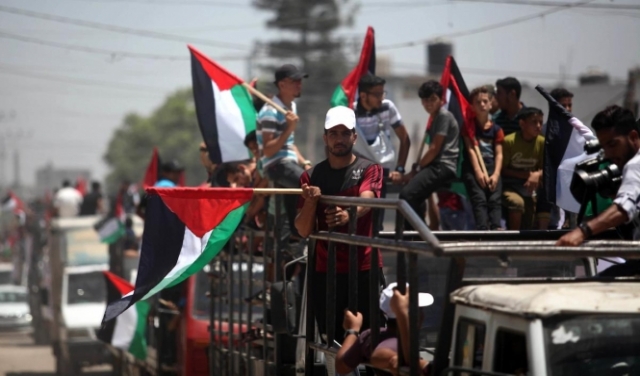 غزة: شهيد و56 مصابا في 