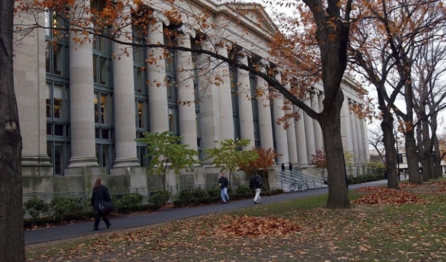 رابطة طلابية تتهم هارفارد بالفشل في حل قضية عنصرية