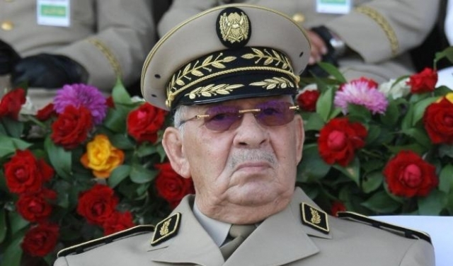 الجزائر: الجيش يرفض 