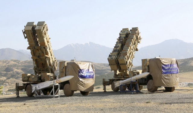 إيران تكشف عن منظومة دفاع جوي جديدة لرصد الطائرات المسيرة