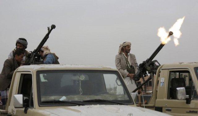 الحوثي يُعلن شن هجوم جوي 