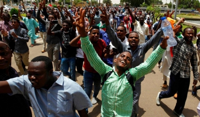 المعارضة السودانية تتوافق على حمدوك لرئاسة حكومة المرحلة الانتقالية