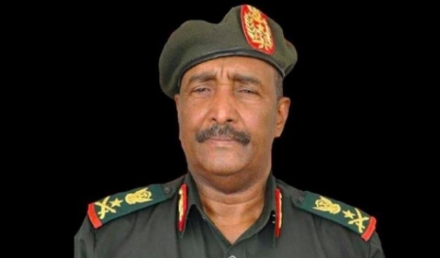 السودان: البرهان يؤدي اليمين رئيسا للمجلس السيادي