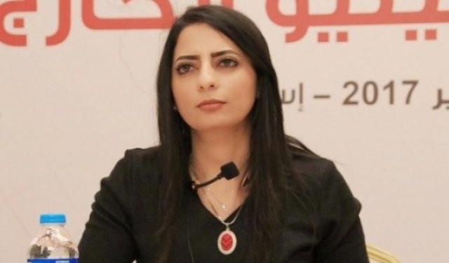 الاحتلال يواصل ملاحقة الصحافية الفلسطينية مجدولين حسونة