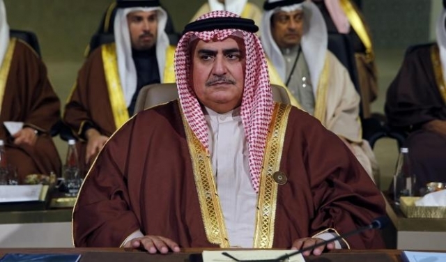 وزير الخارجية البحريني يعتبر الاعتداءات الإسرائيلية دفاعا عن النفس