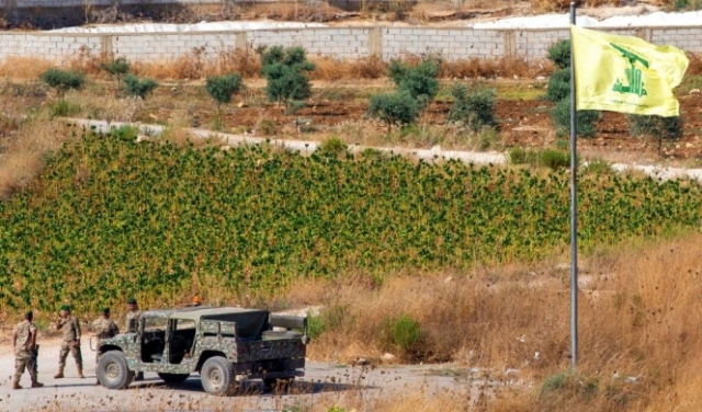 الجيش اللبناني يطلق النار على طائرات إسرائيلية مُسيّرة