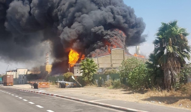 حريق قرب ميناء حيفا 