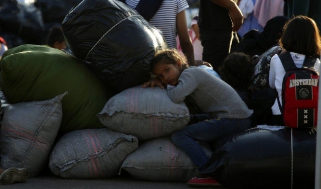 تركيا تحذر أوروبا: لسنا قادرين على تحمل مزيد من اللاجئين