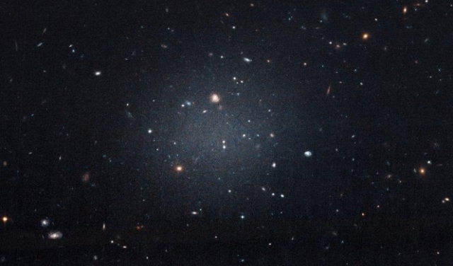 لماذا يؤمن الفلكيون بالمادة المظلمة؟