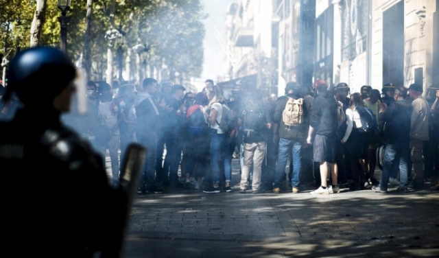 باريس: الشرطة تقمع متظاهري السترات الصفراء