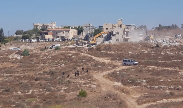 سلطات الاحتلال تهدم 3 منازل في شفاعمرو 