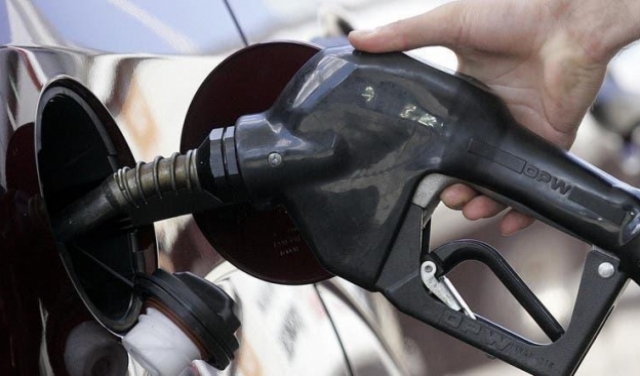 بوادر حلحلة في أزمة الوقود بلبنان