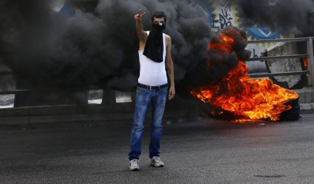 احتجاجات في العاصمة اللبنانية بسبب الوضع الاقتصادي المتدهور