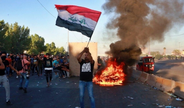 العراق: مطالبة الحكومة بالاستقالة مع ارتفاع عدد قتلى الاحتجاجات