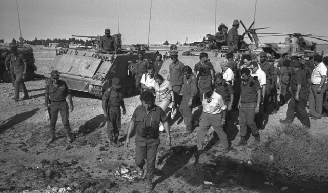 70% من الإسرائيليين يخشون تكرار مفاجأة حرب تشرين 1973