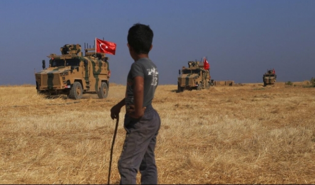 واشنطن تتخلّى عن الأكراد ولا تدعم الأتراك