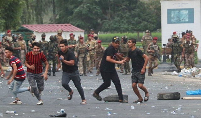 احتجاجات العراق: مقتل 13 شخصا والأمن يقر باستخدام مفرط للقوة