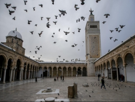 تونس: "عبق الحضارة" معرض فنيّ في جامع الزيتونة