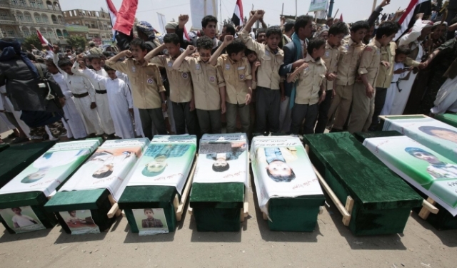 تقرير: 70 ألف يمني قتلوا أو أصيبوا جراء الحرب