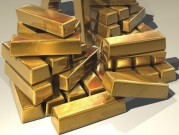 ارتفاع الدولار وهبوط الذهب بعد بيانات أميركيّة