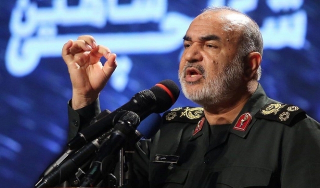  قائد الحرس الثوري الإيراني يهدد بتدمير 4 دول