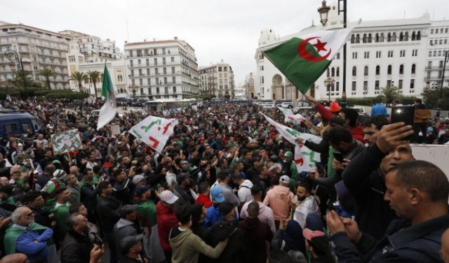 التوتر الجزائري يفضح استقرار البلاد قبل الانتخابات الرئاسية 
